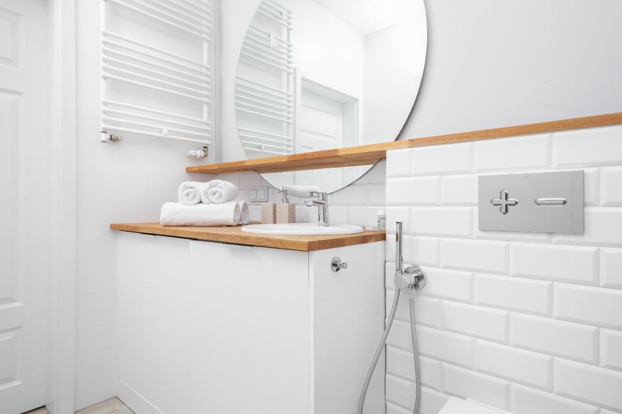 Apartment Warsaw Zoliborz By Noclegi Renters Екстер'єр фото