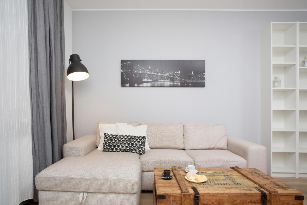 Apartment Warsaw Zoliborz By Noclegi Renters Екстер'єр фото