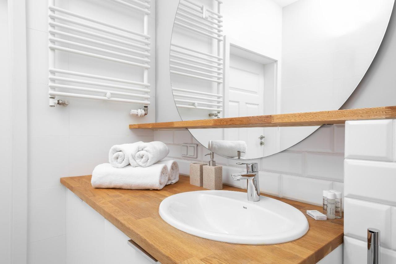 Apartment Warsaw Zoliborz By Noclegi Renters Екстер'єр фото